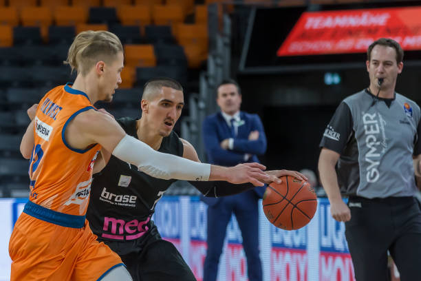 提醒我们尊 提醒我们尊